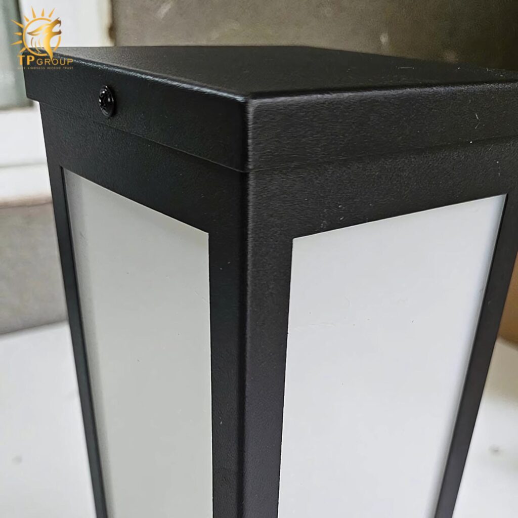 Đèn cột trang trí sân vườn CPD1004