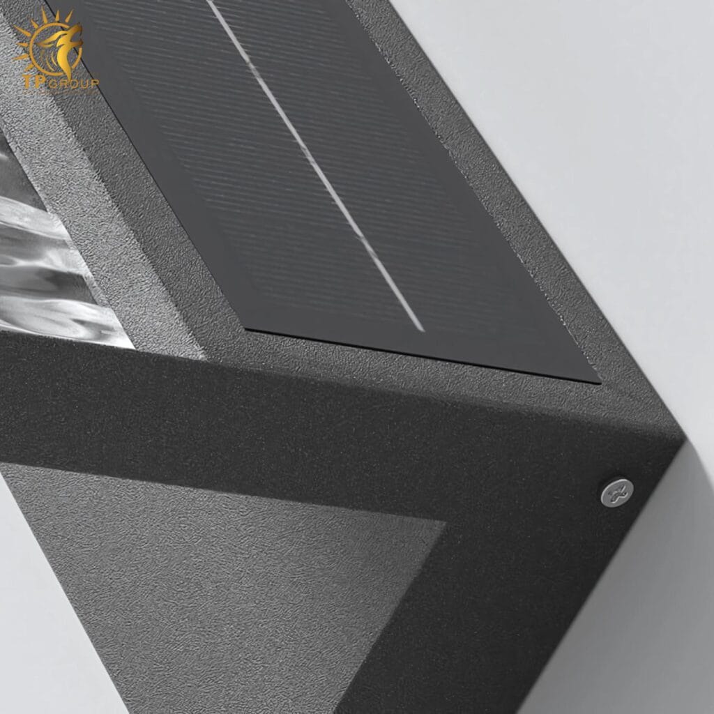 Den thac nuoc trang tri canh quan san vuon B1149F 10