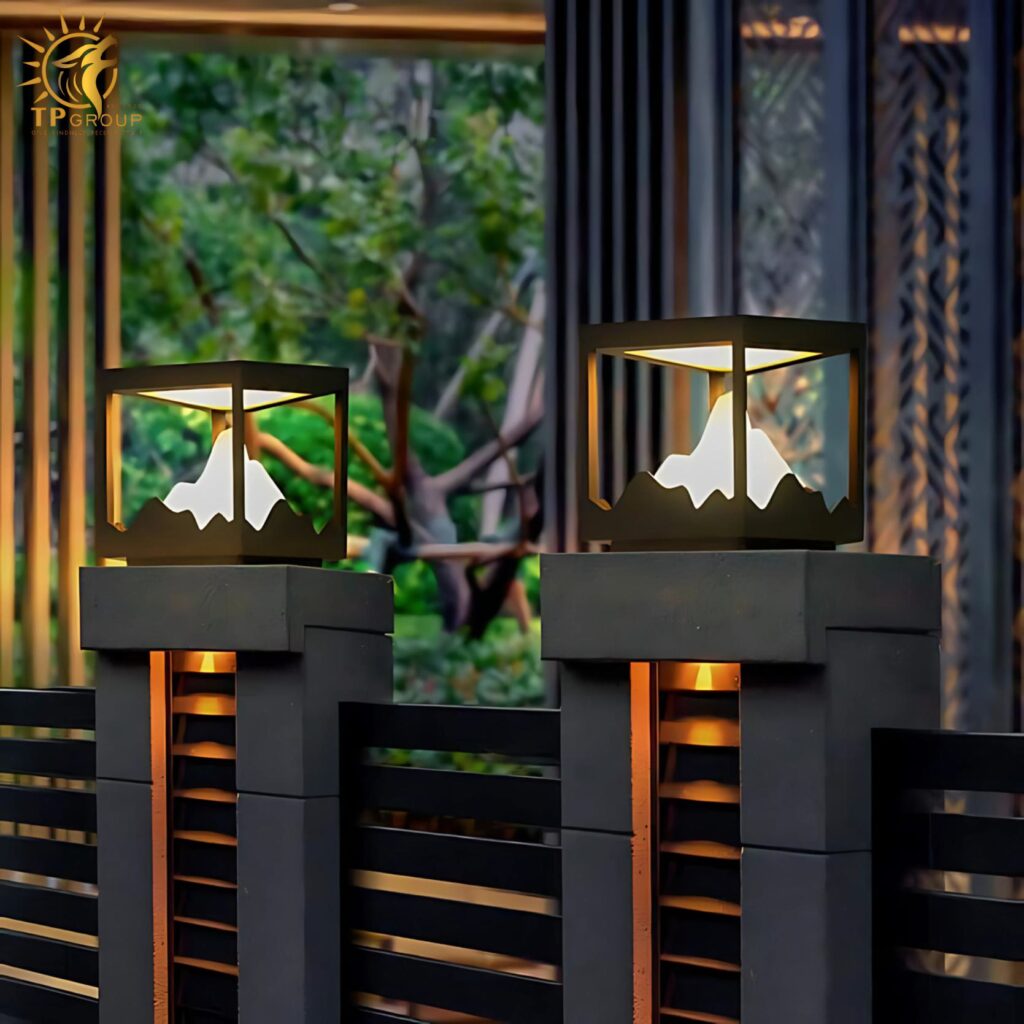 Đèn trang trí sân vườn năng lượng mặt trời 3023A 