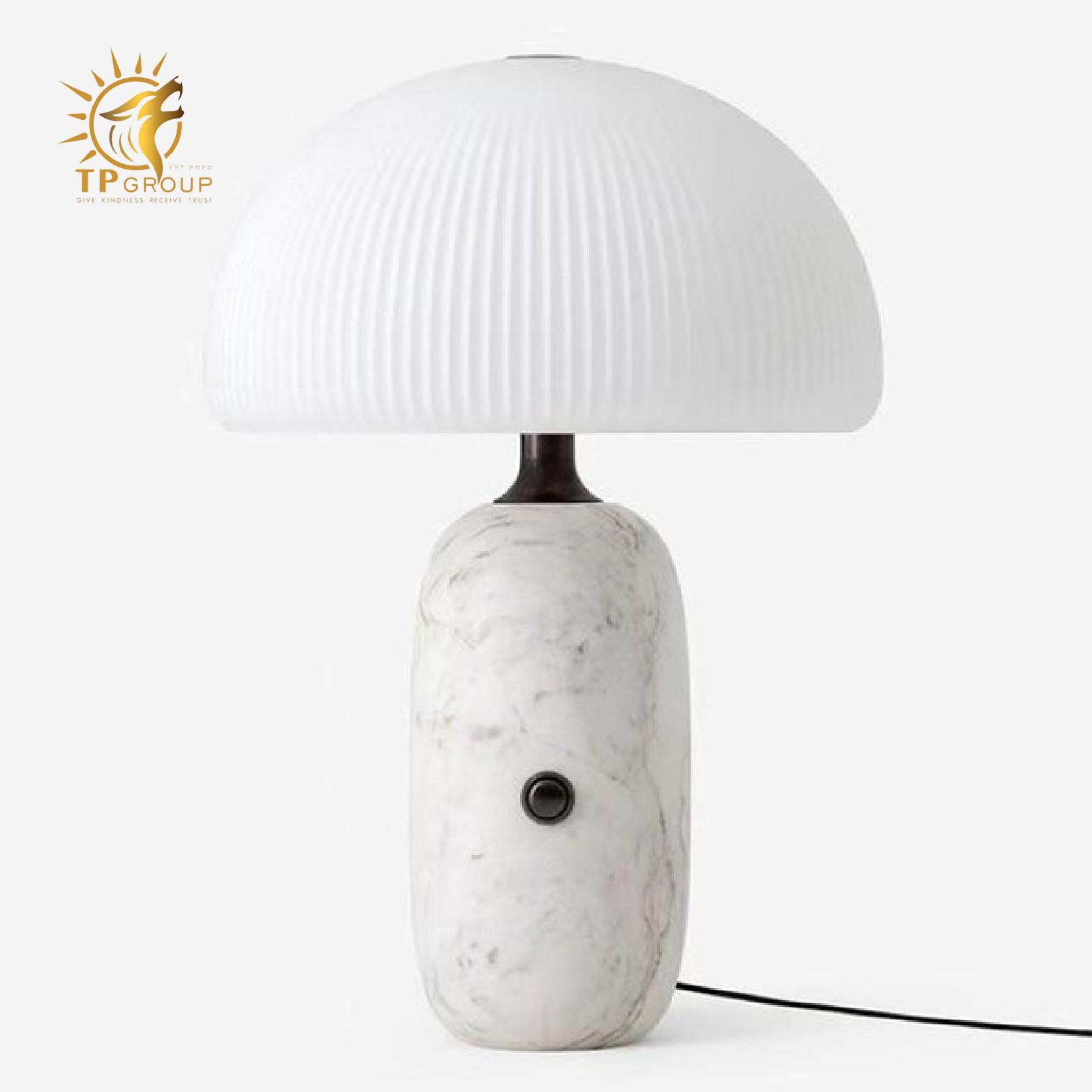 Đèn Bàn Cao Cấp Hình Nấm Cá Tính Bằng Đá Cẩm Thạch và Thủy Tinh TP_DB582 3 Đèn Bàn Cao Cấp Hình Nấm Cá Tính Bằng Đá Cẩm Thạch và Thủy Tinh TP_DB582