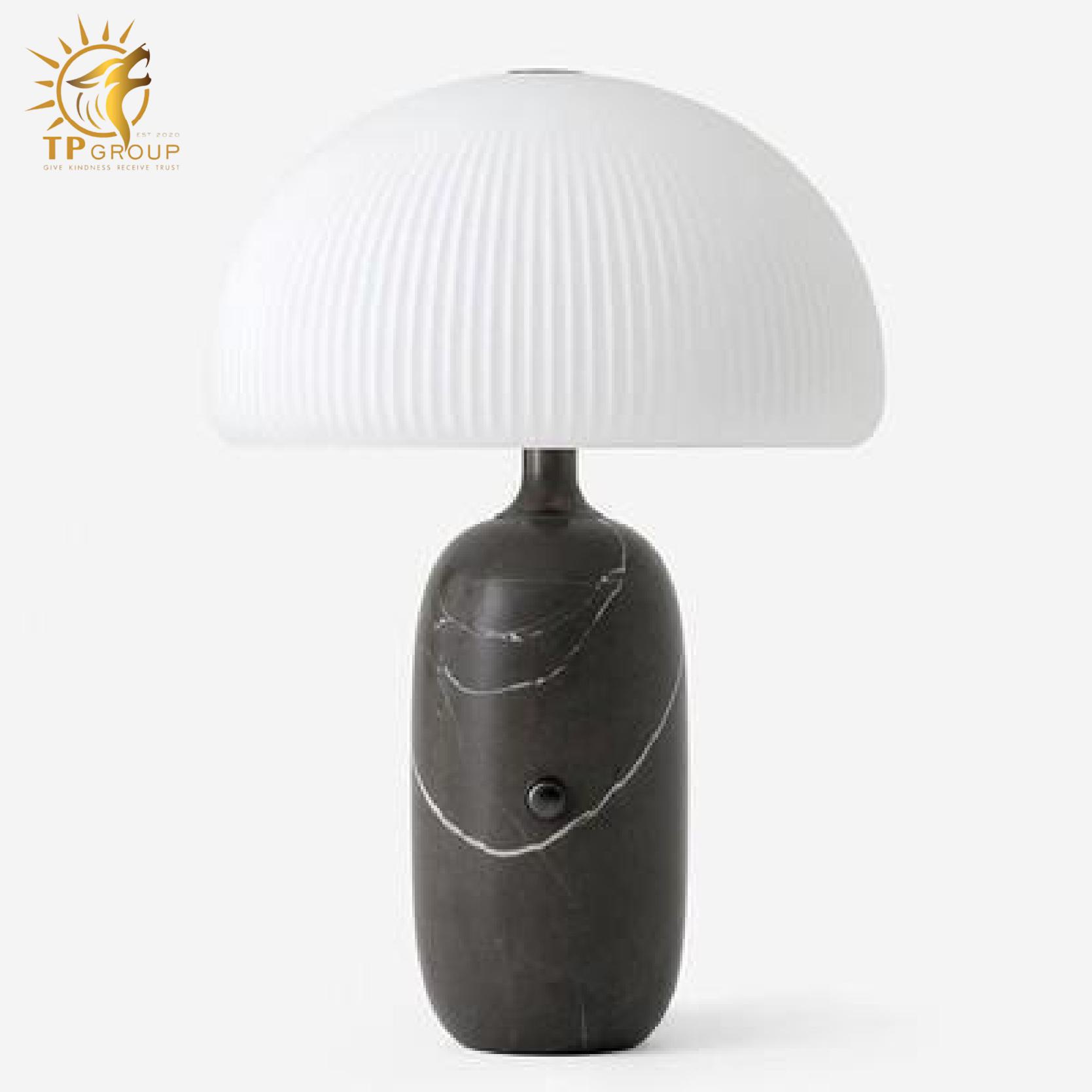 Đèn Bàn Cao Cấp Hình Nấm Cá Tính Bằng Đá Cẩm Thạch và Thủy Tinh TP_DB582 4 Đèn Bàn Cao Cấp Hình Nấm Cá Tính Bằng Đá Cẩm Thạch và Thủy Tinh TP_DB582