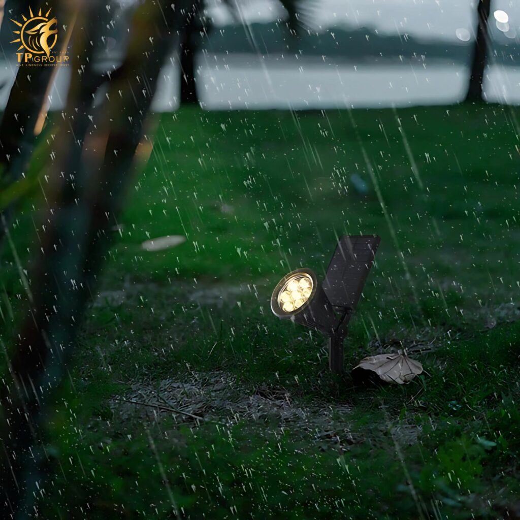 Đèn cắm cỏ hình chóp năng lượng mặt trời WK7723 12 Đèn cắm cỏ hình chóp năng lượng mặt trời WK7723