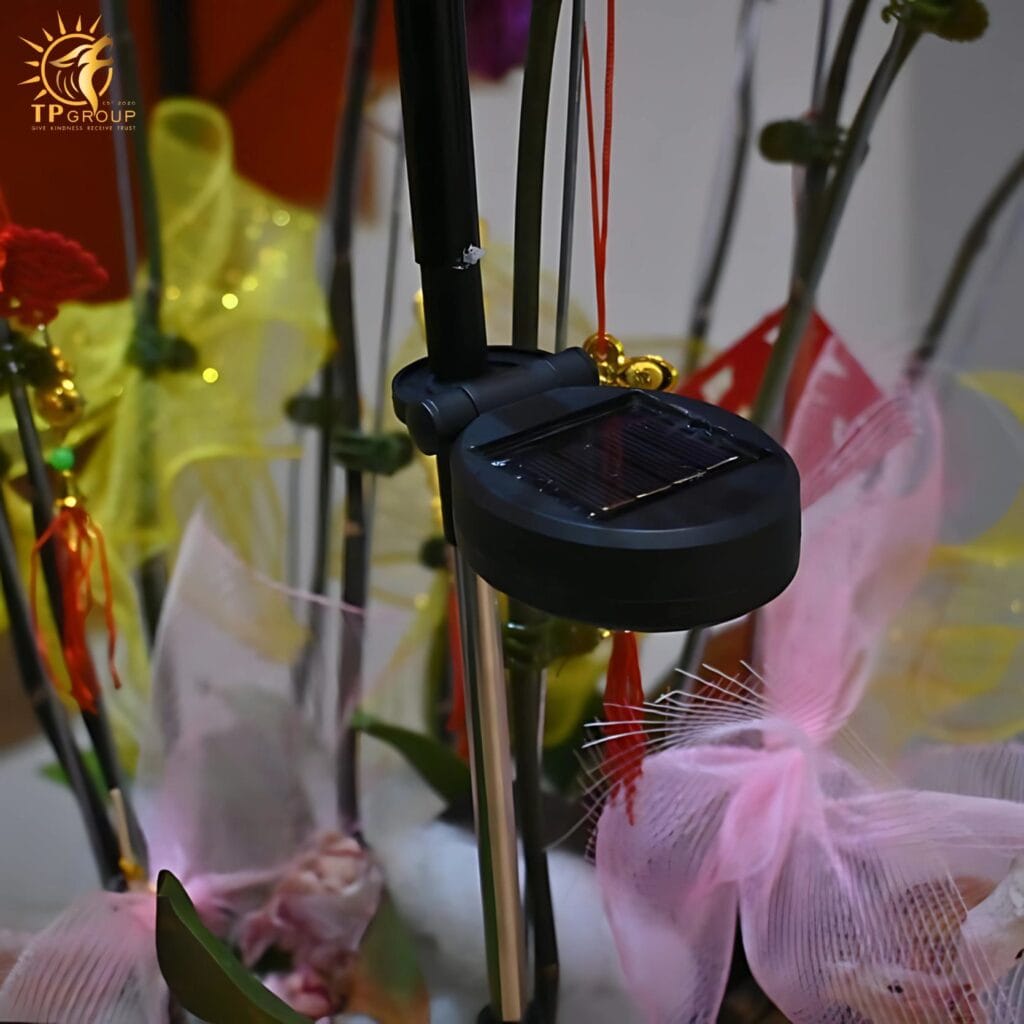 Đèn đom đóm trang trí sân vườn năng lượng mặt trời ZX9027 