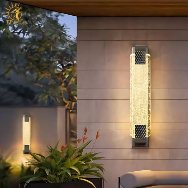 Đèn gắn tường decor sân vườn pha lê bóng nước SQB08
