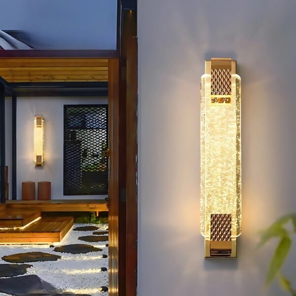 Đèn gắn tường decor sân vườn pha lê bóng nước SQB08