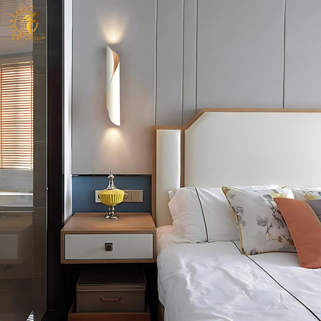 Đèn hắt tường phòng khách lá cuốn nghệ thuật MLU555 15 Đèn hắt tường phòng khách lá cuốn nghệ thuật MLU555