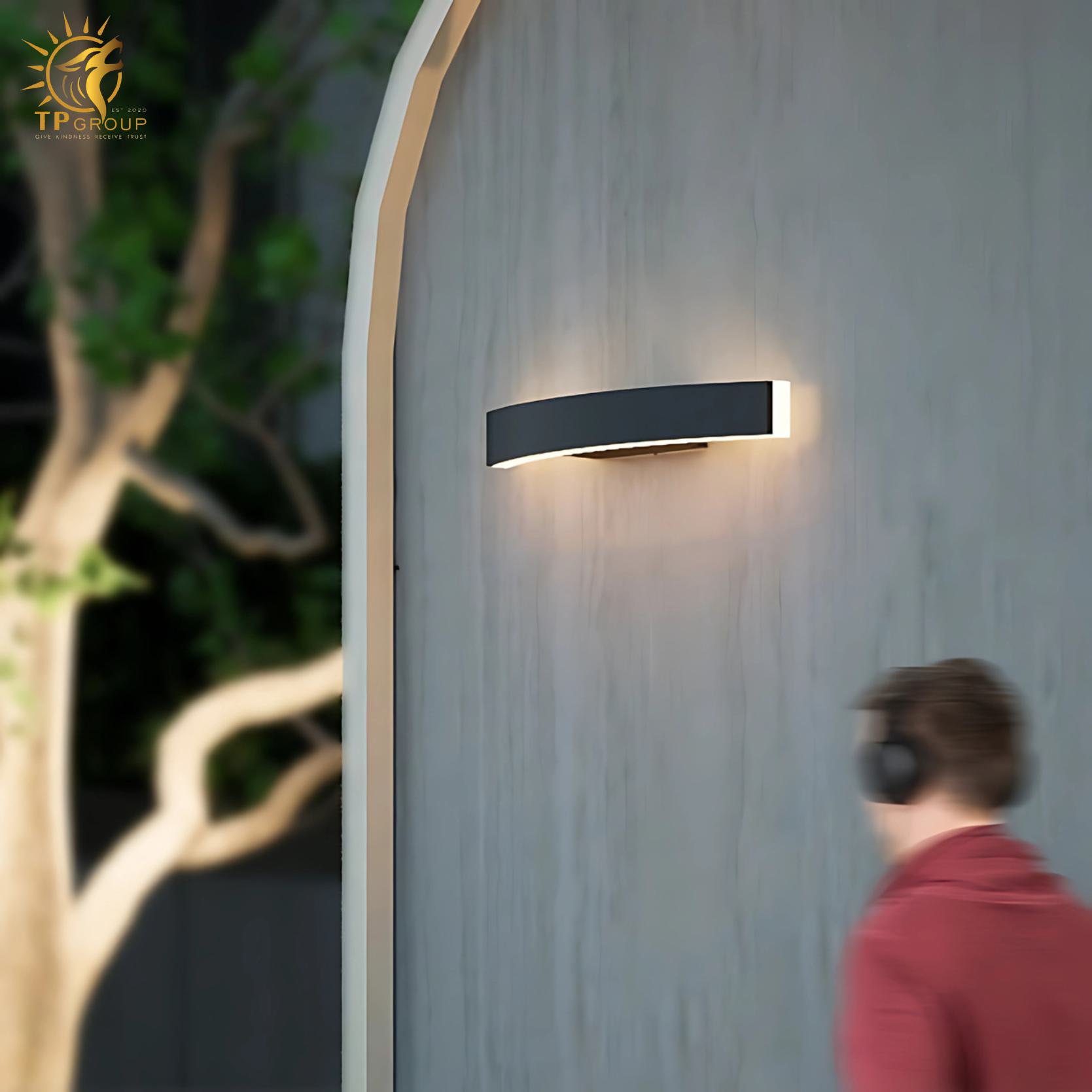 Đèn hắt tường vòng cung độc đáo DZ4951 12 Đèn hắt tường vòng cung độc đáo DZ4951 - Hình ảnh 12