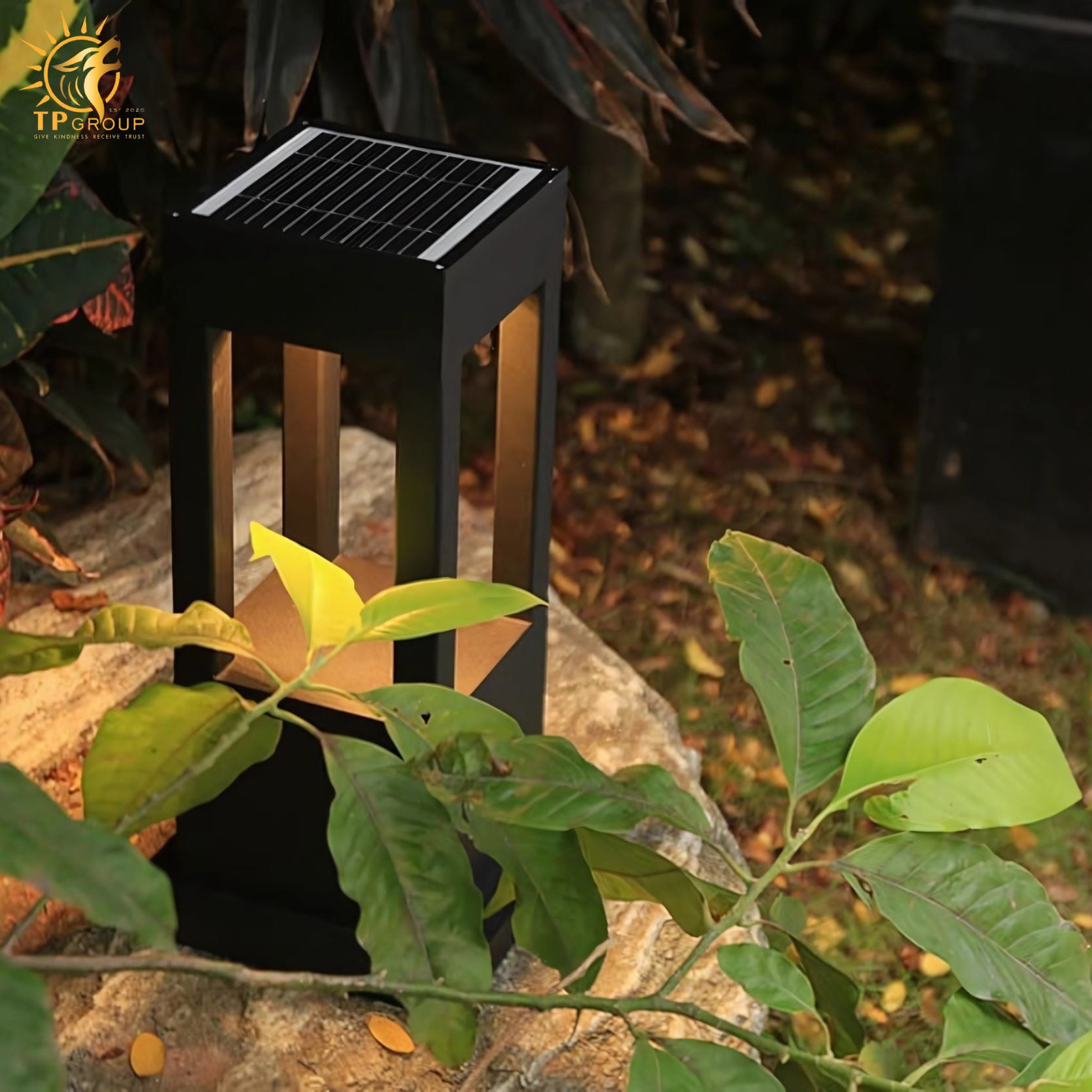 Đèn năng lượng mặt trời sân vườn hình trụ WK9772 3 Đèn năng lượng mặt trời sân vườn hình trụ WK9772 - Hình ảnh 3