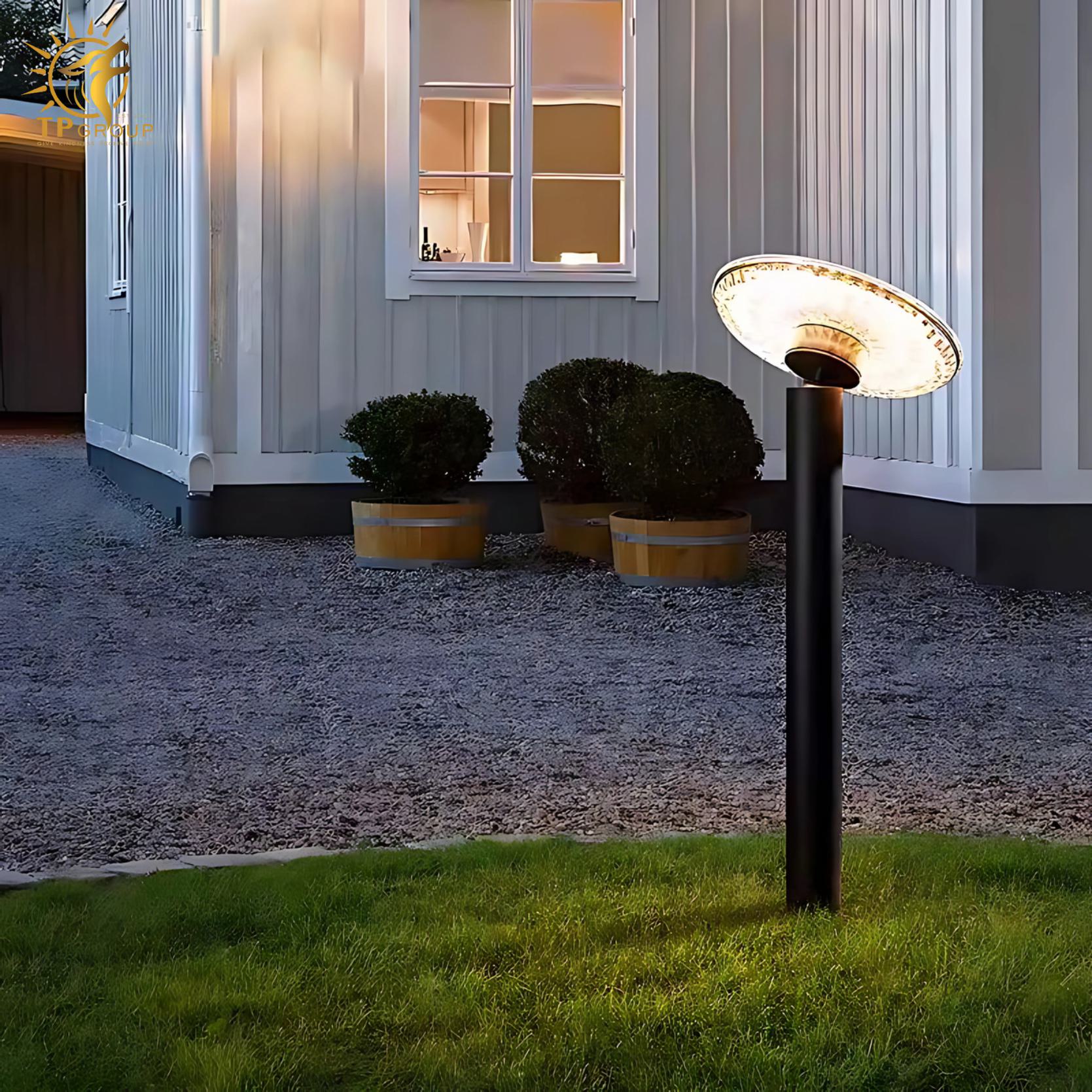 Đèn sân vườn chao tròn năng lượng mặt trời AF3933 5 Đèn sân vườn chao tròn năng lượng mặt trời AF3933 - Hình ảnh 5