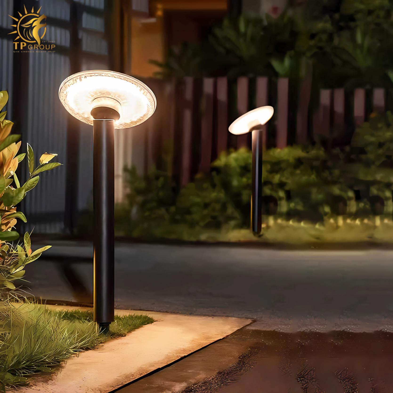 Đèn sân vườn chao tròn năng lượng mặt trời AF3933 7 Đèn sân vườn chao tròn năng lượng mặt trời AF3933 - Hình ảnh 7