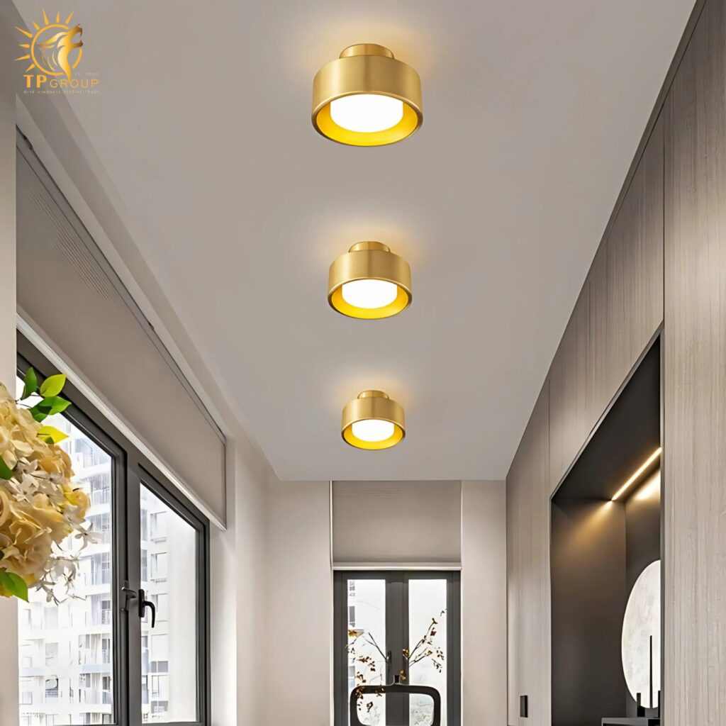 Đèn trần hành lang bằng đồng phong cách Châu Âu FLM5057 15 Đèn trần hành lang bằng đồng phong cách Châu Âu FLM5057
