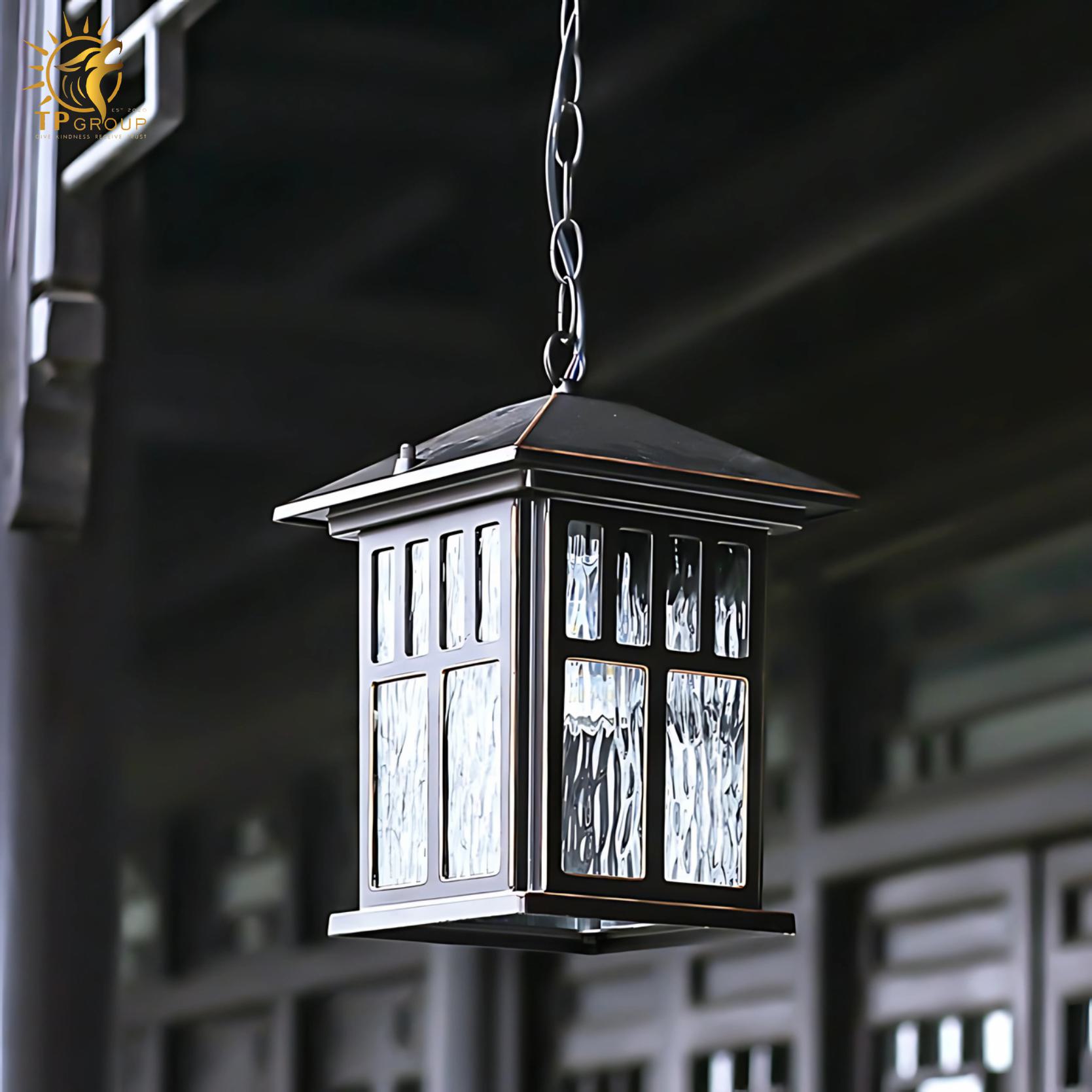 Đèn treo ngoài trời chiếu sáng lối đi sân vườn KL7055 6 Đèn treo ngoài trời chiếu sáng lối đi sân vườn KL7055