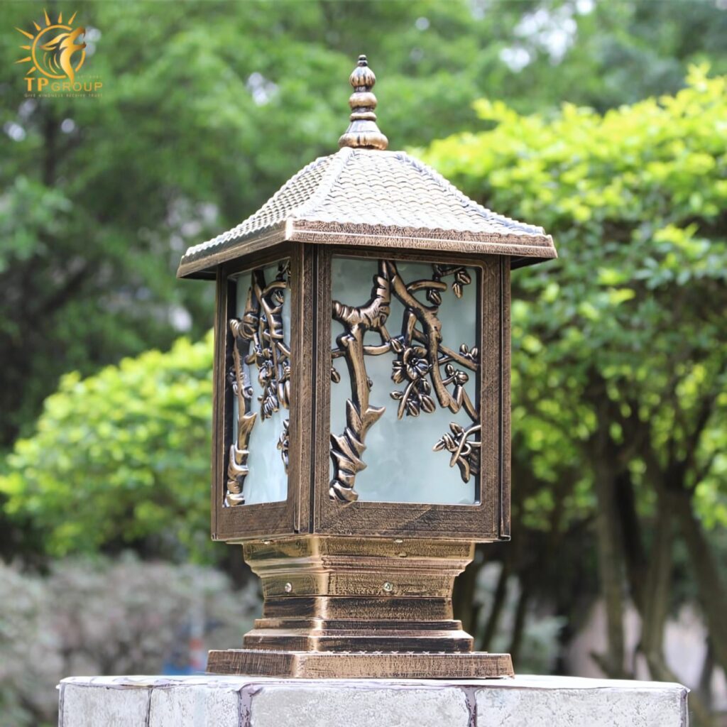 Đèn trụ cổng trang trí biệt thự Châu Âu KL0022