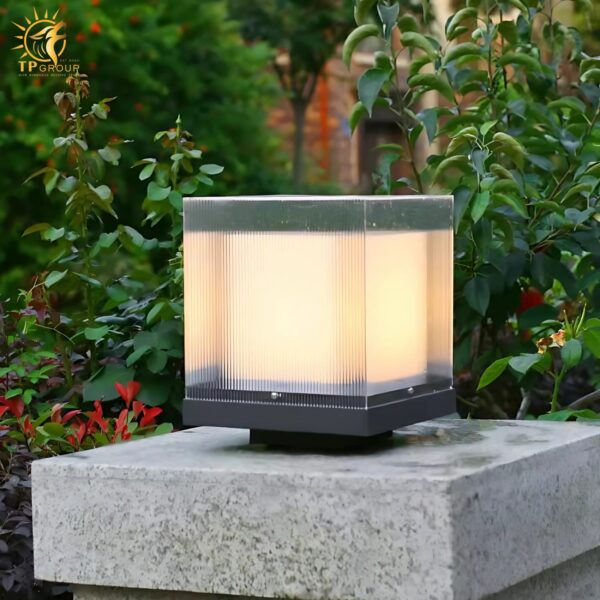 Đèn trụ cổng vuông chao Acrylic decor nhà phố KL1708 - Hình ảnh 4