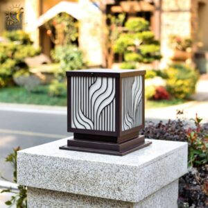 Đèn trụ cổng vuông trang trí nhà phố sang trọng KL4393