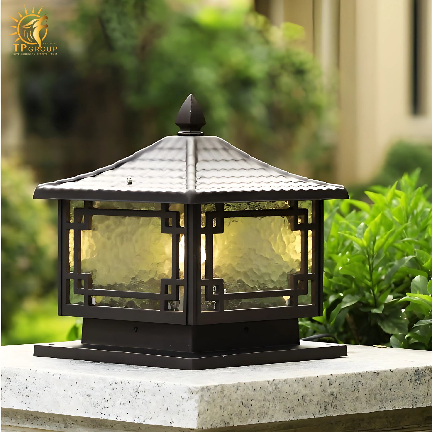 Đèn trụ năng lượng mặt trời hình ngôi đình cổ QQ8731