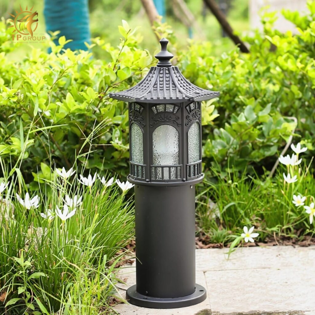 Đèn trụ sân vườn cổ điển chiếu sáng lối đi KL4791 13 Đèn trụ sân vườn cổ điển chiếu sáng lối đi KL4791