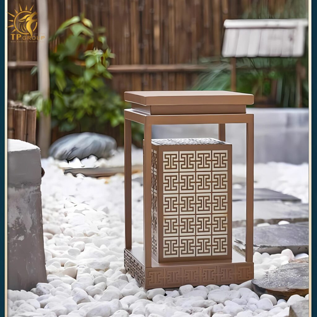 Đèn trụ sân vườn khối chữ nhật họa tiết Á Đông ACM401 14 Đèn trụ sân vườn khối chữ nhật họa tiết Á Đông ACM401