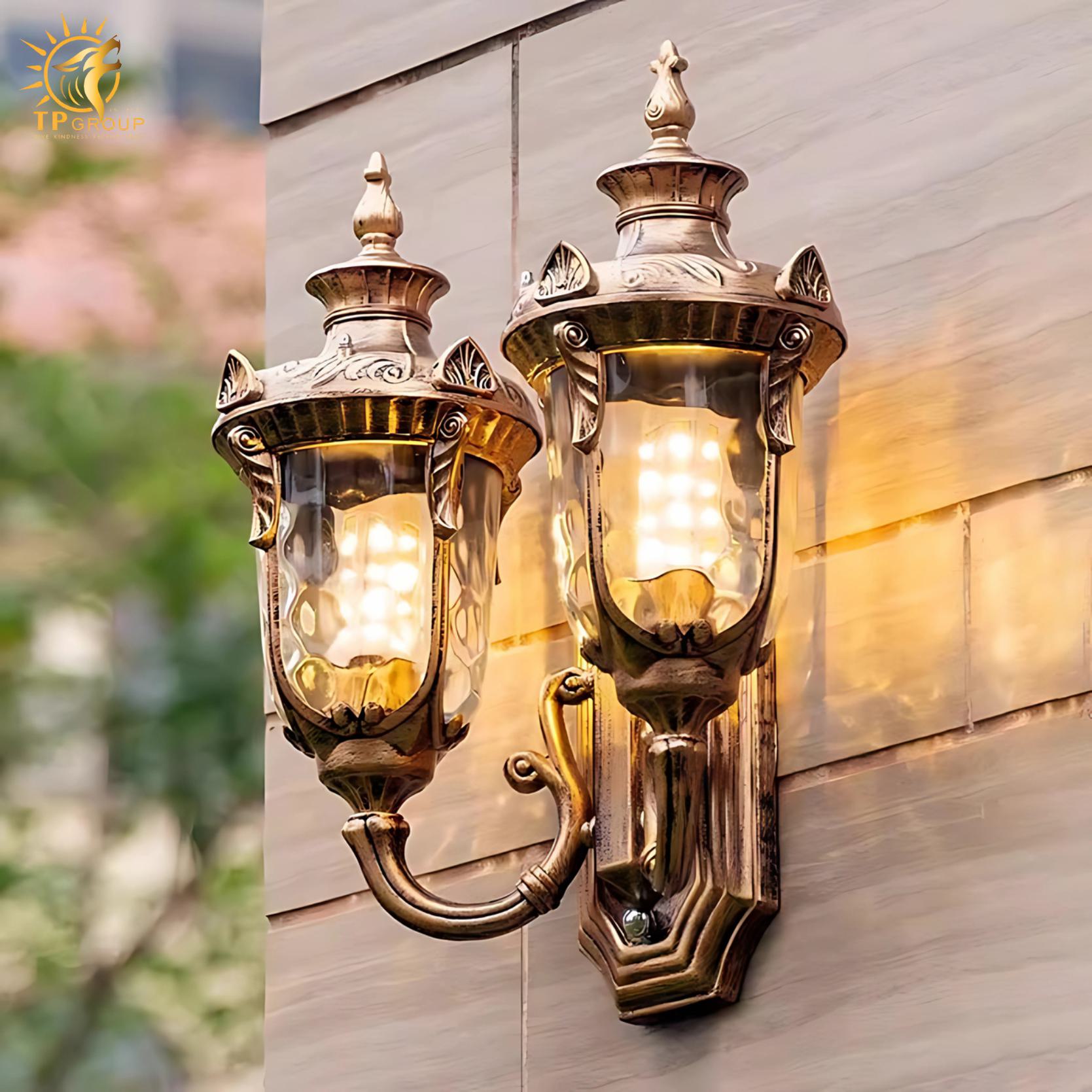 Đèn tường biệt thự hai đầu hoa văn cổ điển XD6144 6 Đèn tường biệt thự hai đầu hoa văn cổ điển XD6144