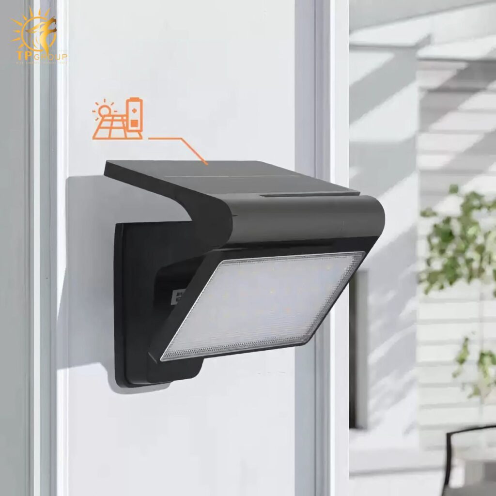 Đèn tường năng lượng mặt trời cảm biến cơ thể SVA7002