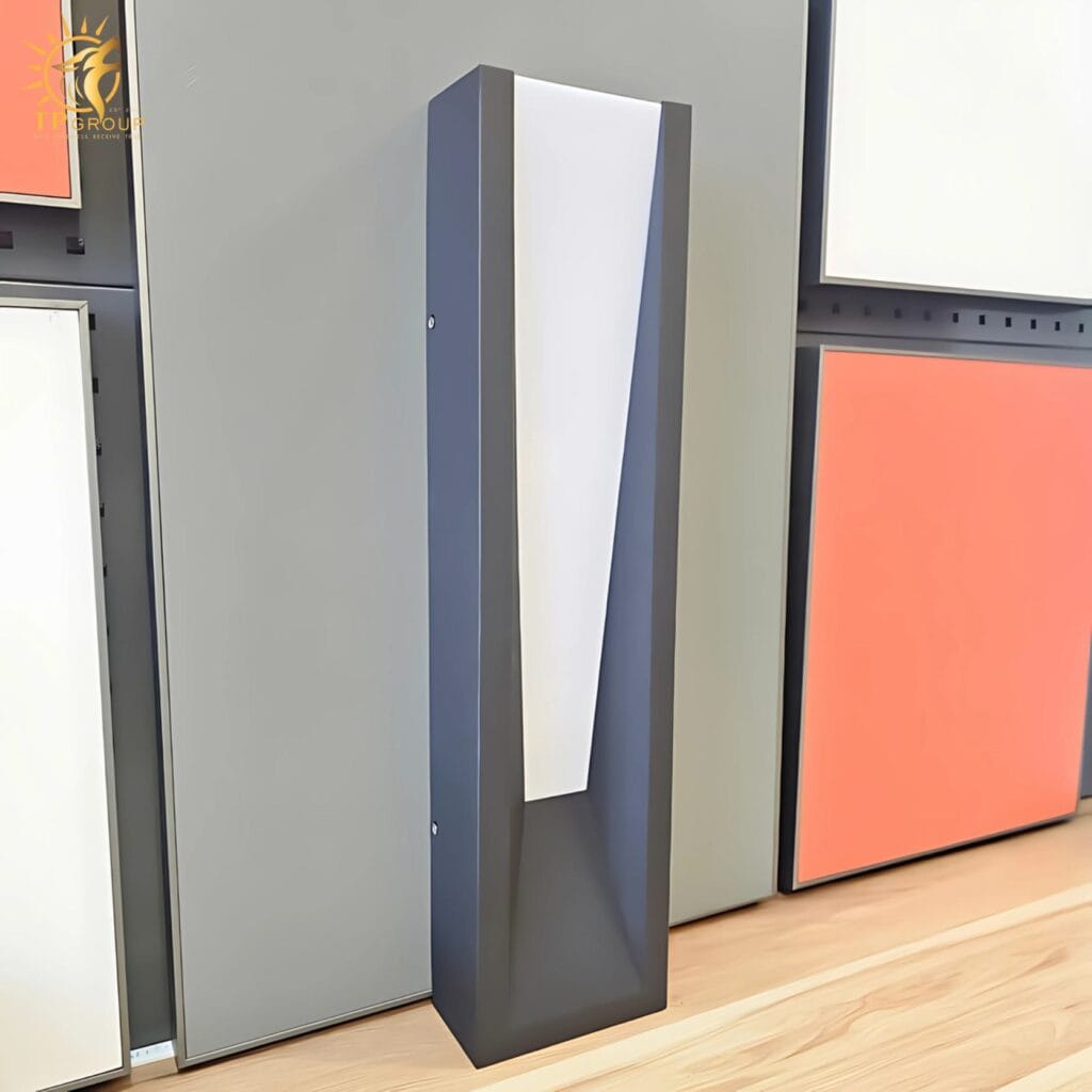 Đèn tường ngoài trời cho biệt thự công viên P7905 