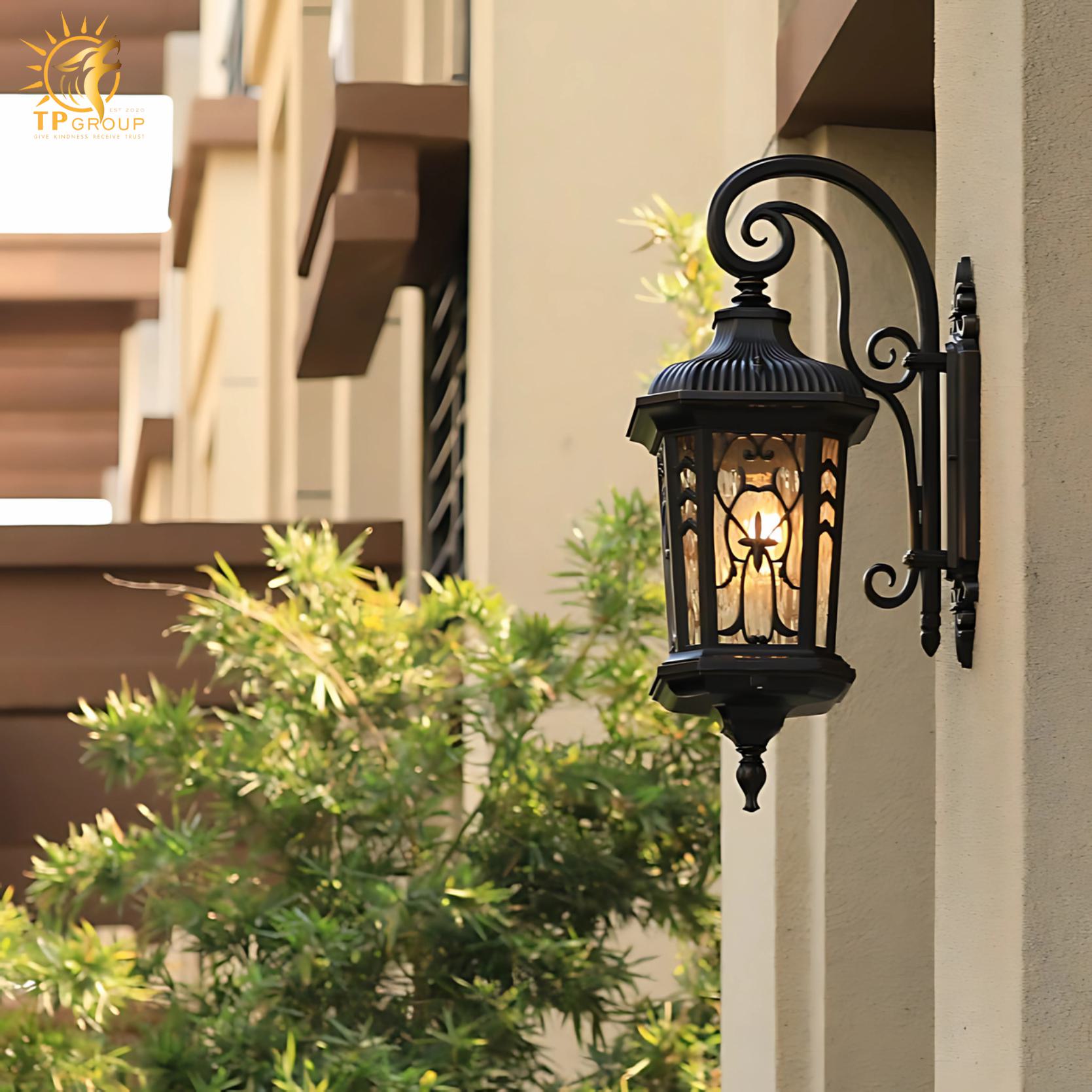 Đèn tường ngoài trời hoa văn cổ điển sang trọng AF9005 7 Đèn tường ngoài trời hoa văn cổ điển sang trọng AF9005