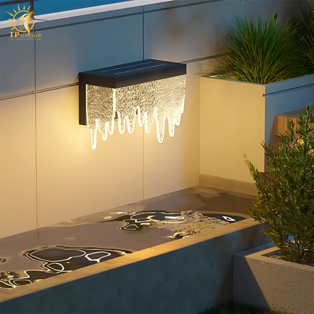 Đèn tường thác nước năng lượng mặt trời HD7401