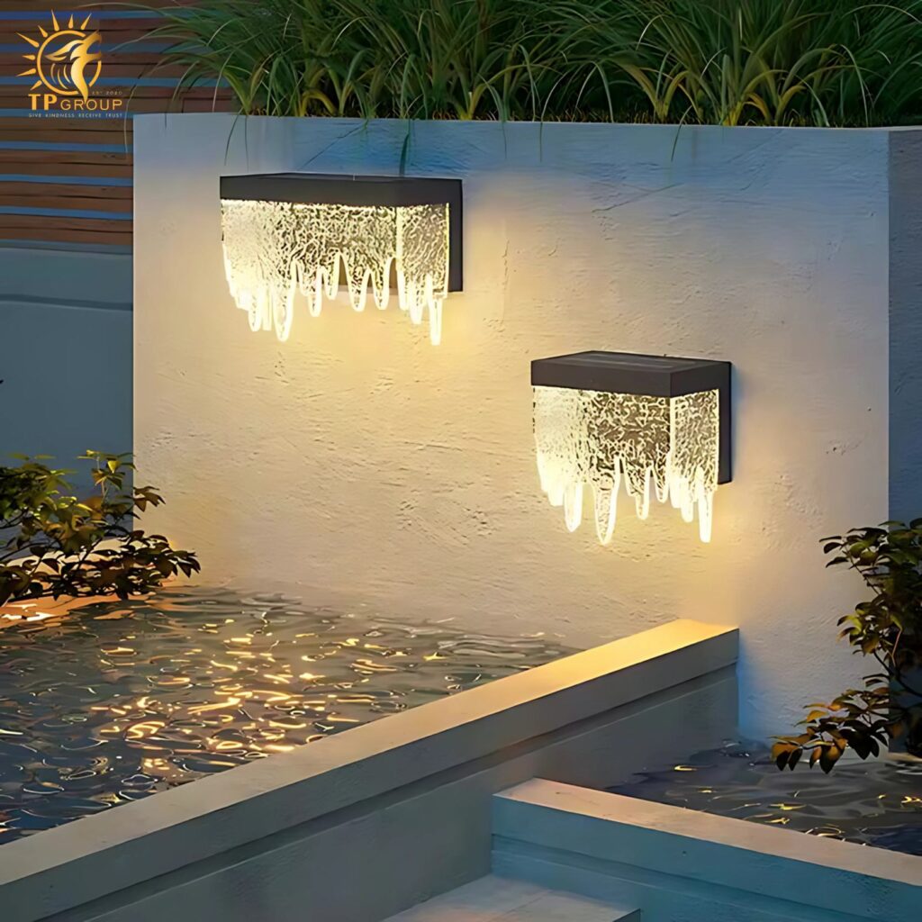 Đèn tường thác nước năng lượng mặt trời HD7401