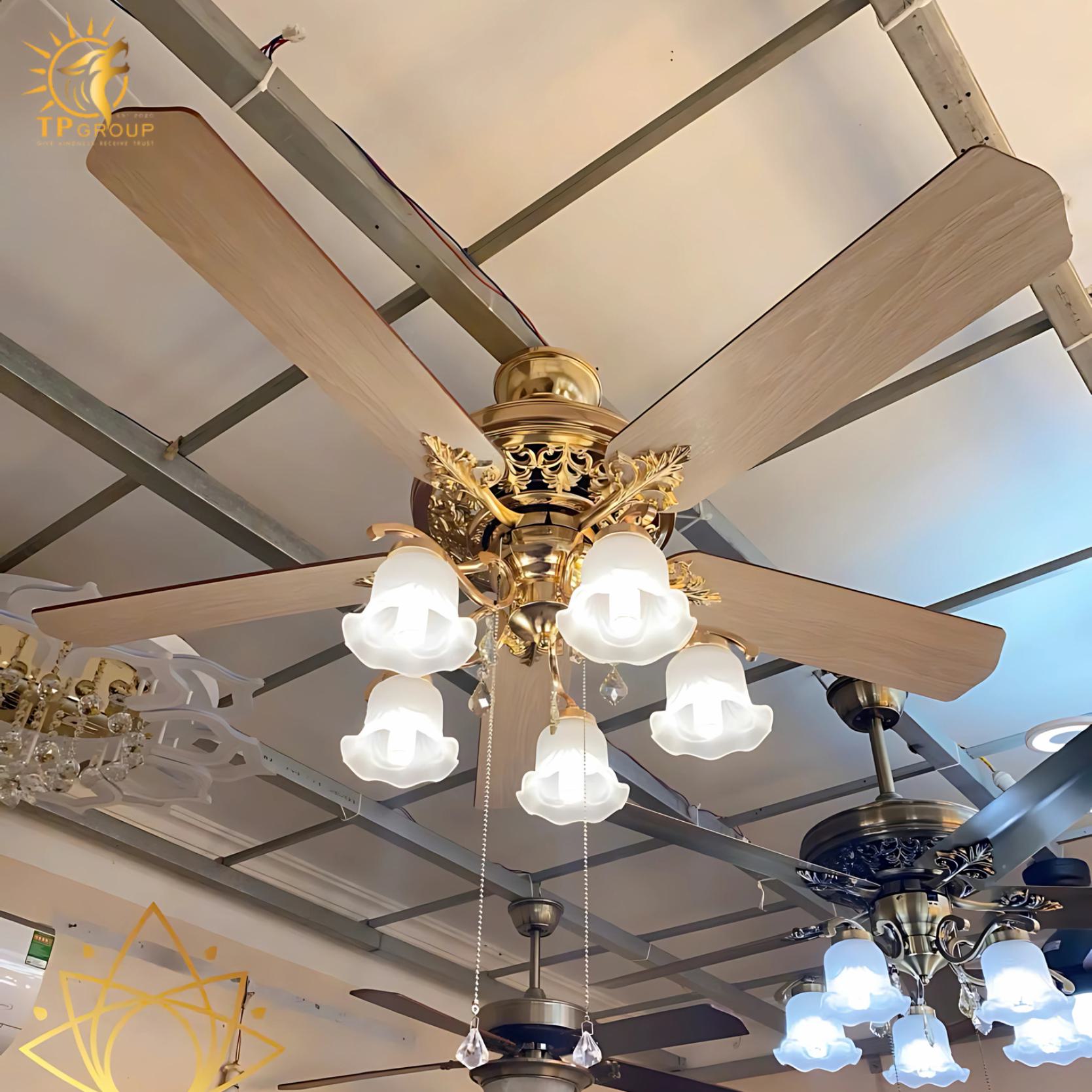 Quạt trần đèn DCT FAN 137 10 Quạt trần đèn DCT FAN 137