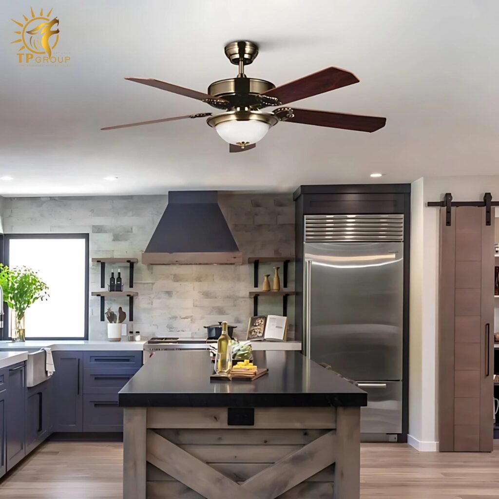 Quạt trần DCT FAN 121 11 Quạt trần DCT FAN 121