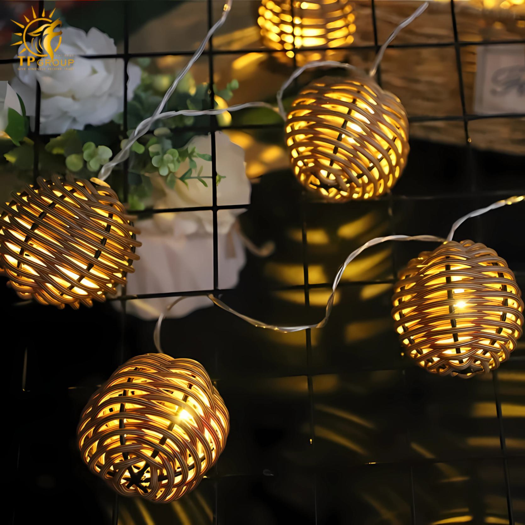 Dây đèn LED trái thông decor tiệc sân vườn ZX6510 4 Dây đèn LED trái thông decor tiệc sân vườn ZX6510