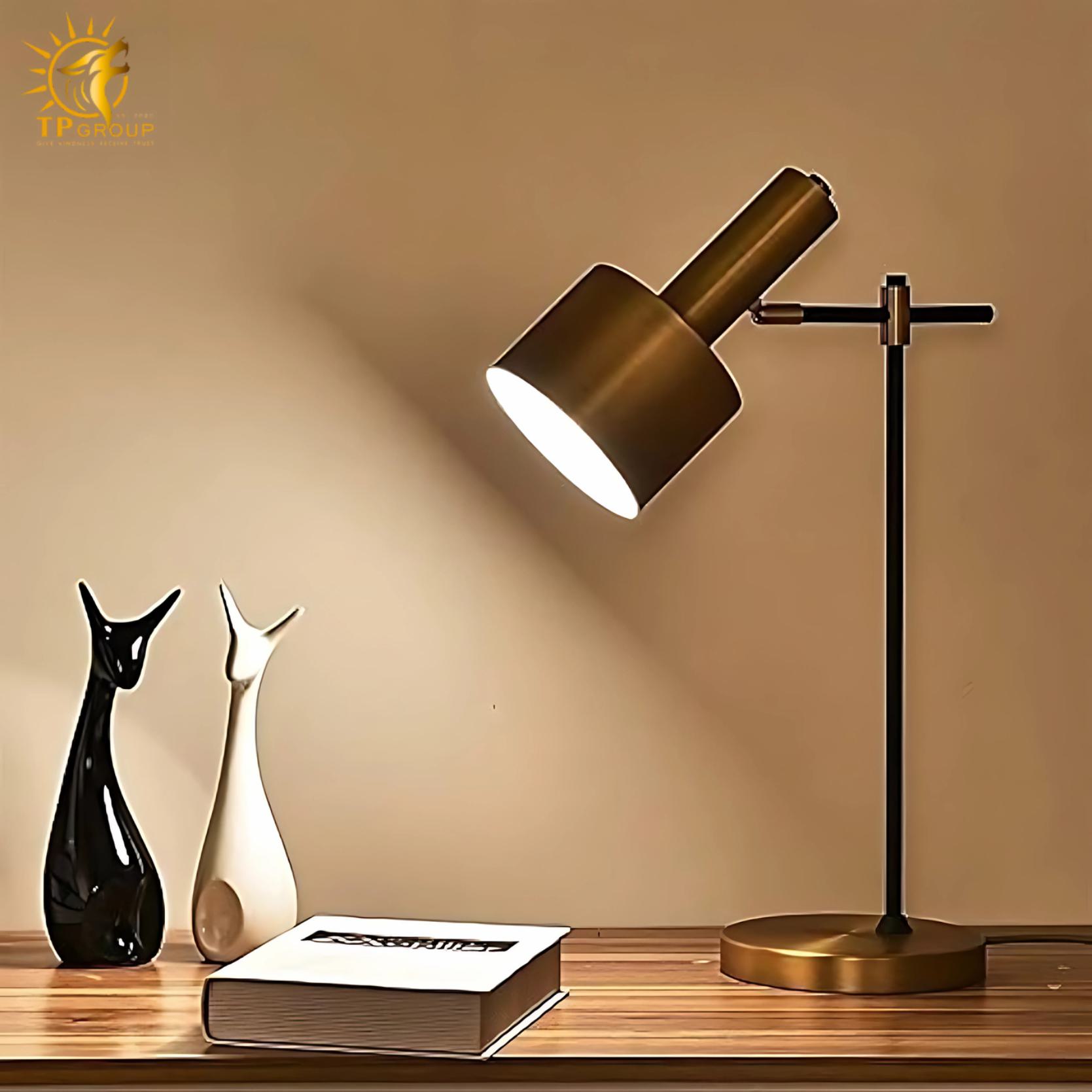 Đèn bàn trang trí DB39 9 Đèn bàn trang trí DB39