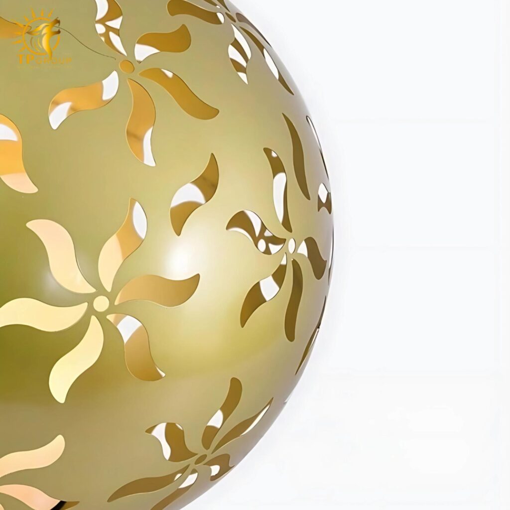 Đèn quả cầu kim loại trang trí vườn sinh động D0122 11 Đèn quả cầu kim loại trang trí vườn sinh động D0122