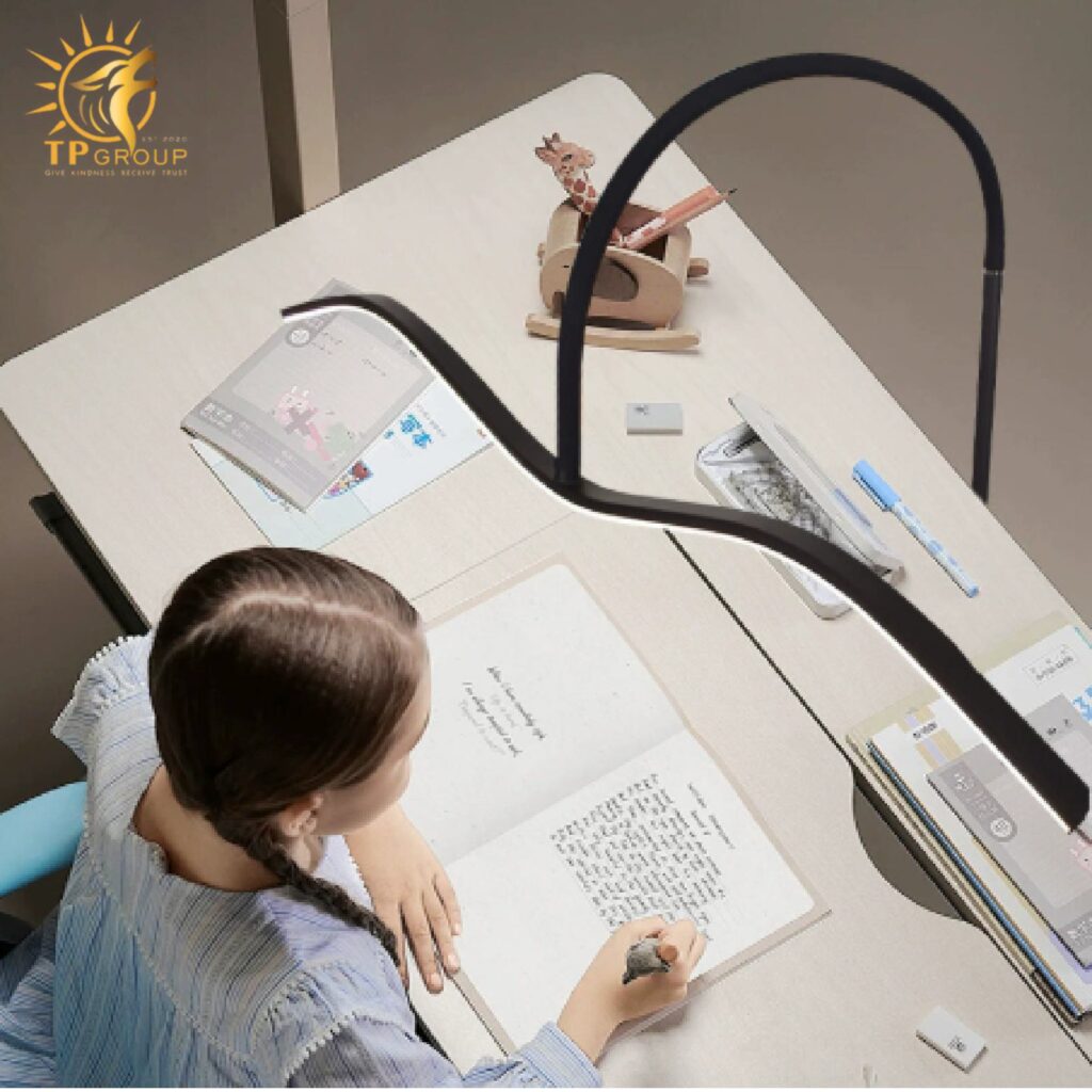 Đèn sàn bảo vệ mắt toàn phổ thiết kế Bắc Âu tối giản TPDS004 12 Đèn sàn bảo vệ mắt toàn phổ thiết kế Bắc Âu tối giản TPDS004