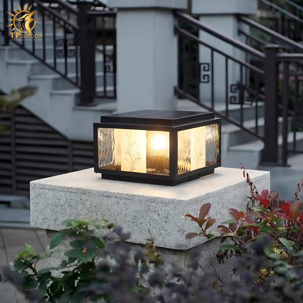 Đèn trụ cổng decor họa tiết hoa tóc tiên ZTD135