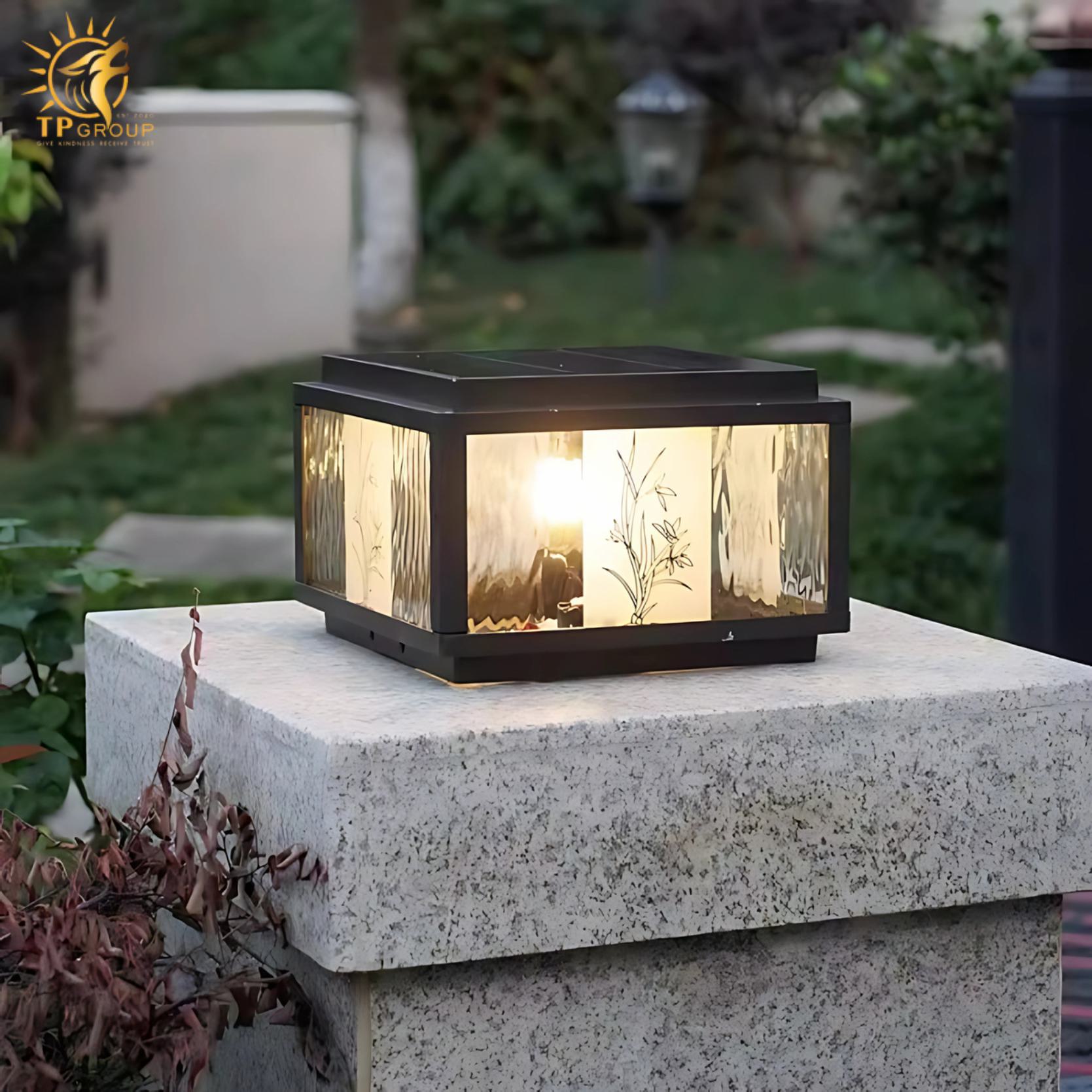Đèn trụ cổng decor họa tiết hoa tóc tiên ZTD135