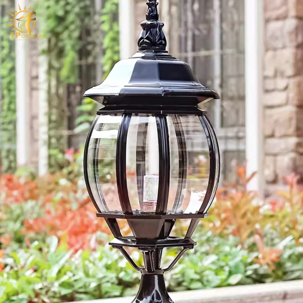 Đèn trụ cổng trang trí biệt thự tân cổ điển KL3269