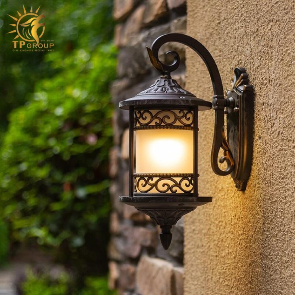 Đèn tường cổ điển trang trí ban công BD0122 