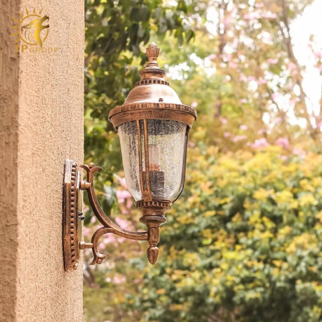 Đèn tường cổ điển trang trí mái hiên tiền sảnh BD072 14 Đèn tường cổ điển trang trí mái hiên tiền sảnh BD072