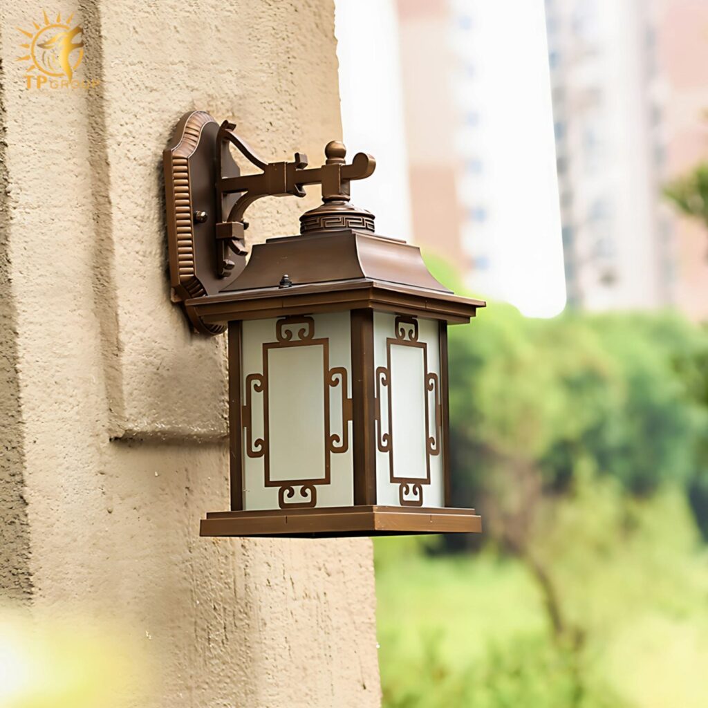 Đèn tường ngoài trời biệt thự kiểu cổ điển KL6529 18 Đèn tường ngoài trời biệt thự kiểu cổ điển KL6529