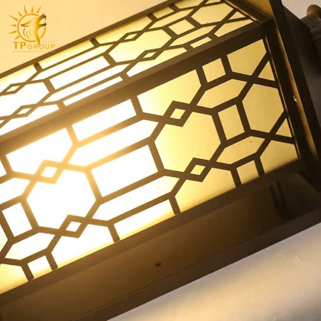 Đèn tường ngoài trời chiếu sáng ban công KL9367 
