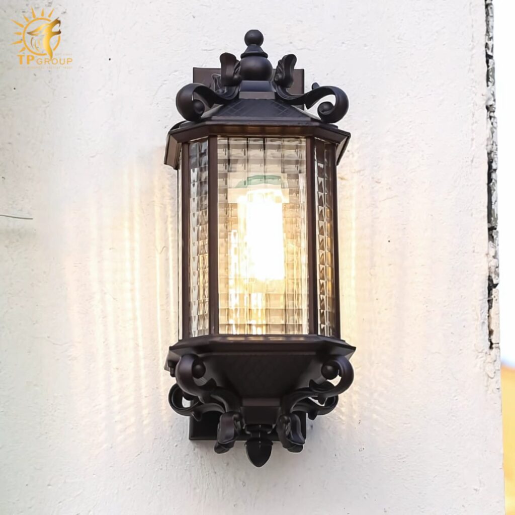 Đèn tường ngoài trời hành lang biệt thự cổ điển KL5832