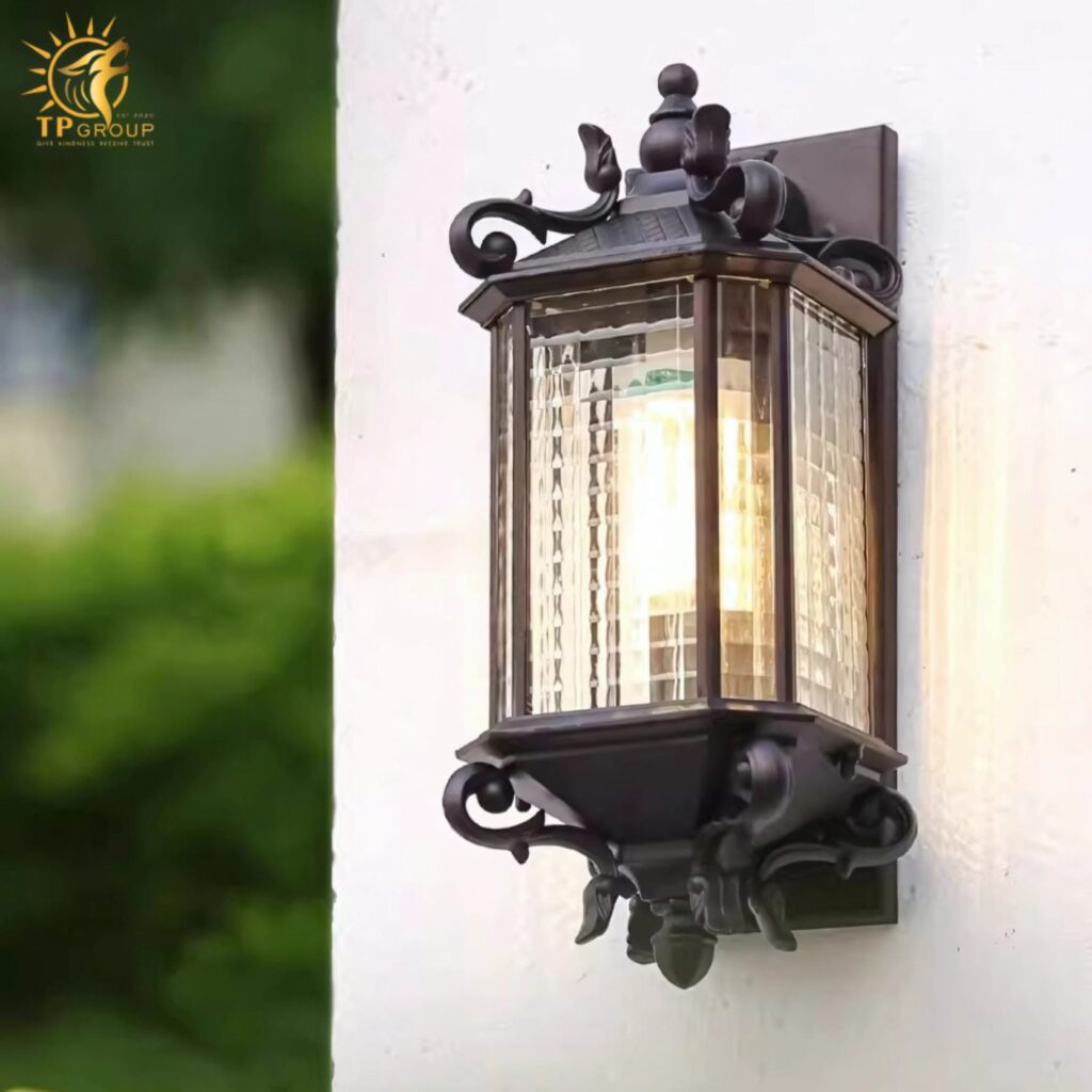 Đèn tường ngoài trời hành lang biệt thự cổ điển KL5832