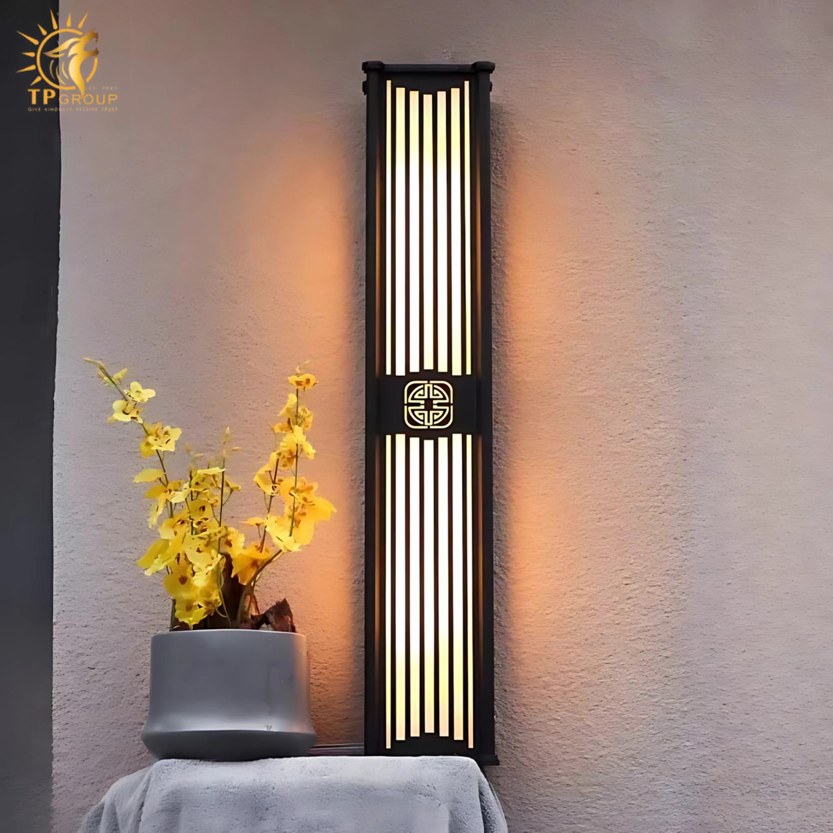 Đèn tường ngoài trời trang trí chữ thọ độc đáo KL7638