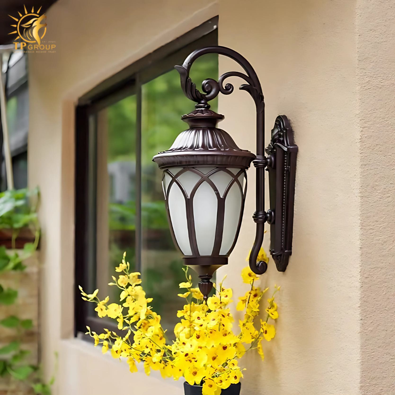 Đèn tường ngoài trời trang trí lối đi kiểu Mỹ BD097 3 Đèn tường ngoài trời trang trí lối đi kiểu Mỹ BD097