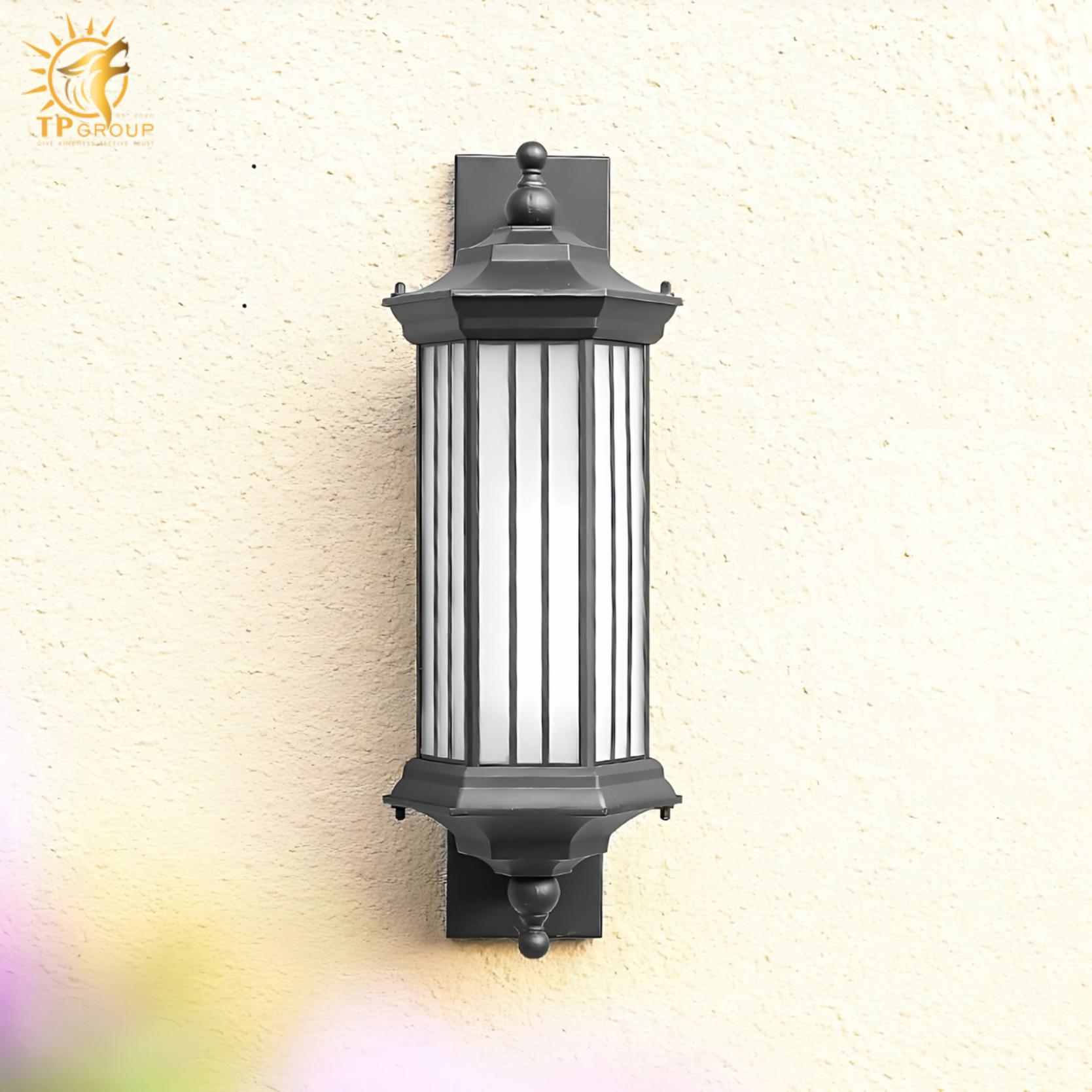 Đèn tường ngoài trời trang trí sân vườn biệt thự BD151 5 Đèn tường ngoài trời trang trí sân vườn biệt thự BD151