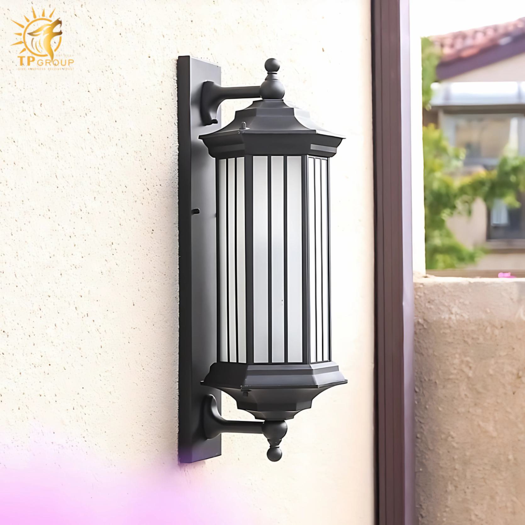 Đèn tường ngoài trời trang trí sân vườn biệt thự BD151 9 Đèn tường ngoài trời trang trí sân vườn biệt thự BD151