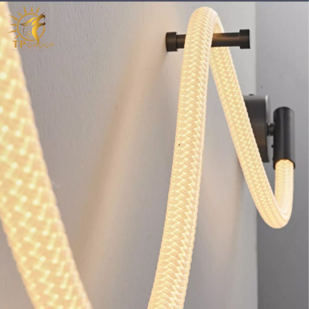 Đèn tường phòng ngủ tối giản hiện đại phong cách Bắc Âu sáng tạo đèn dài mềm mại bằng silicon một dòng TPDT004