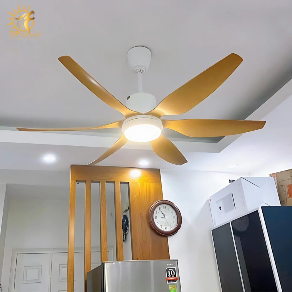 Quạt trần DCT FAN 119 26 Quạt trần DCT FAN 119
