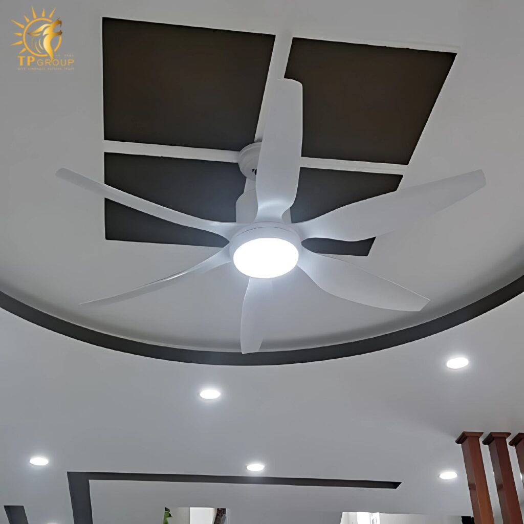 Quạt trần DCT FAN 119 33 Quạt trần DCT FAN 119